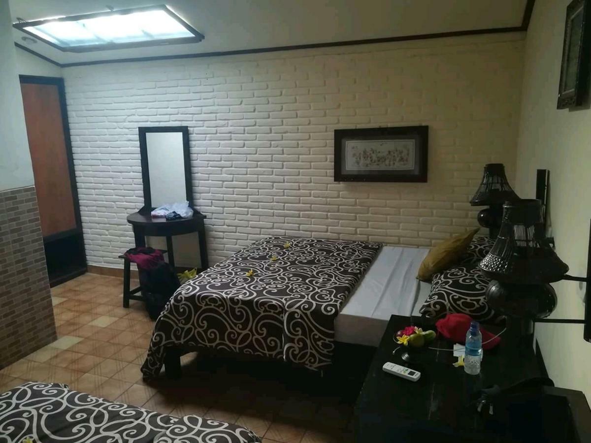 Ijen Mansjestic B&B Tamansuruh Zewnętrze zdjęcie